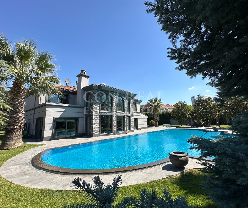 Doğayla İç İçe, Geniş Bahçeli ve Tam Donanımlı Magnolia Tipi Villa – Alkent 2000 Çamlıca